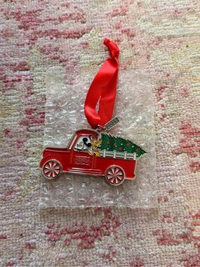 Mickeys Very Merry Christmas Party 2025 Exclusive Ornament Christmas Tree Truck